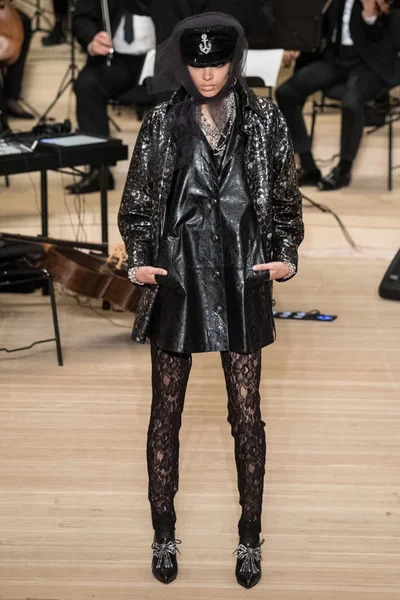 Look 59